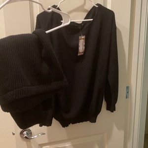 Plus 2 piece sweater short set never worn